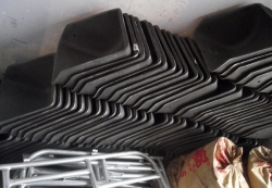 加寬加深加厚母豬槽